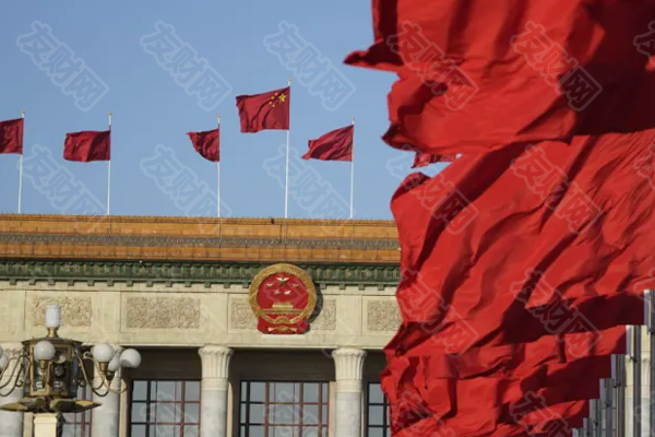 中国誓言明年采取“更积极”的财政刺激措施 适度放松货币政策